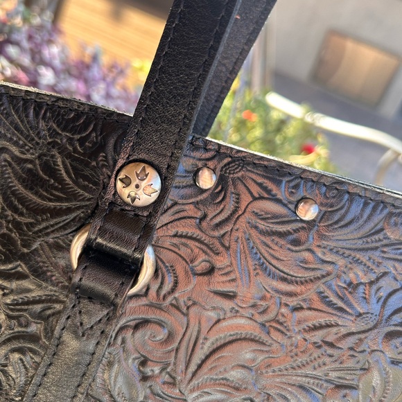 Patricia Nash Black Benvenuto Tote - Picture 8 of 14